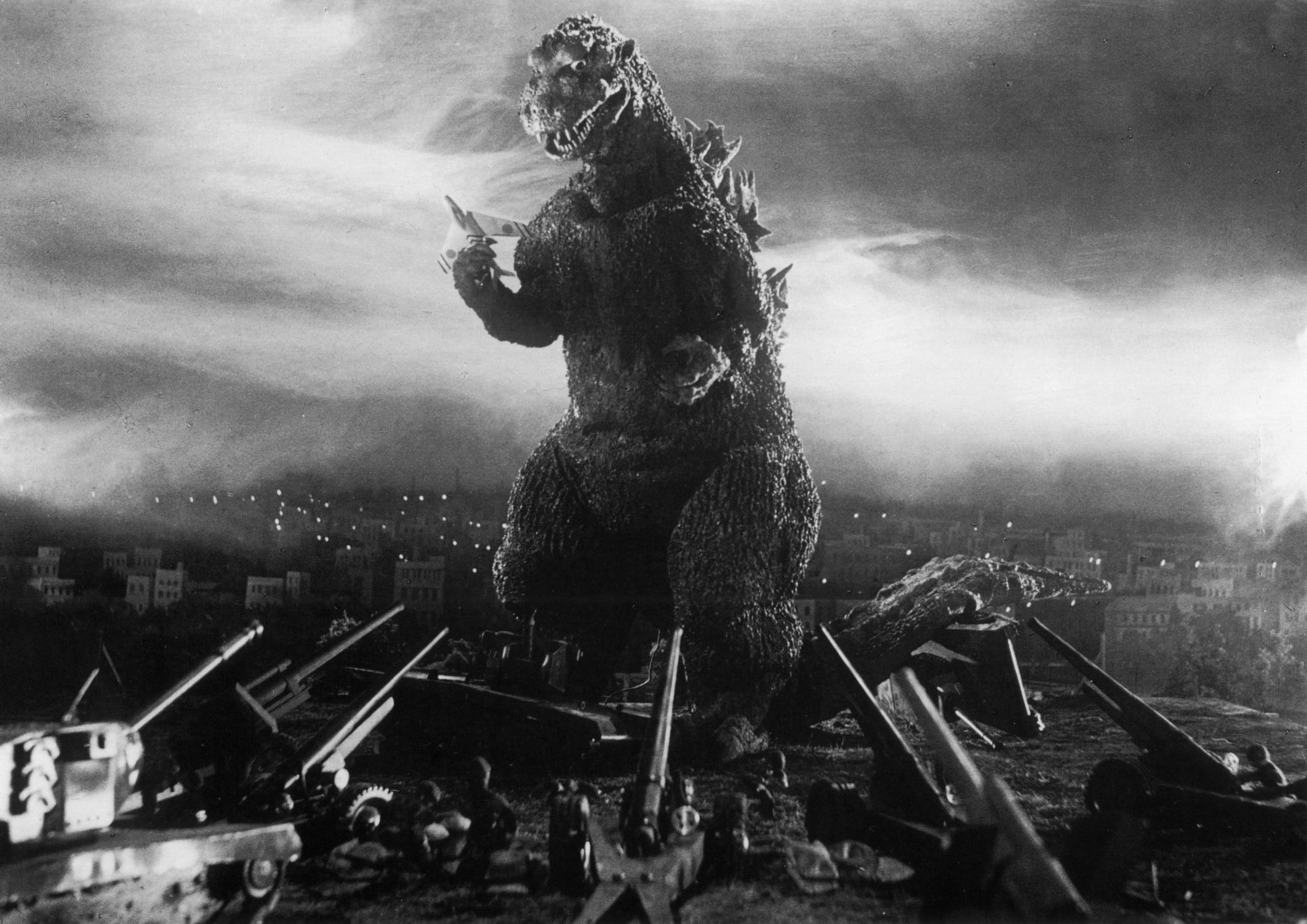 Wallpaper Godzilla 1954 - WallpaperSafari
