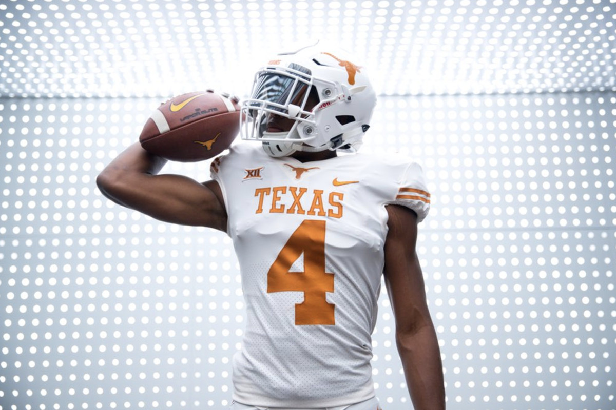 Texas Wr Target Kennedy Lewis Set To Decide On Tuesday Burnt