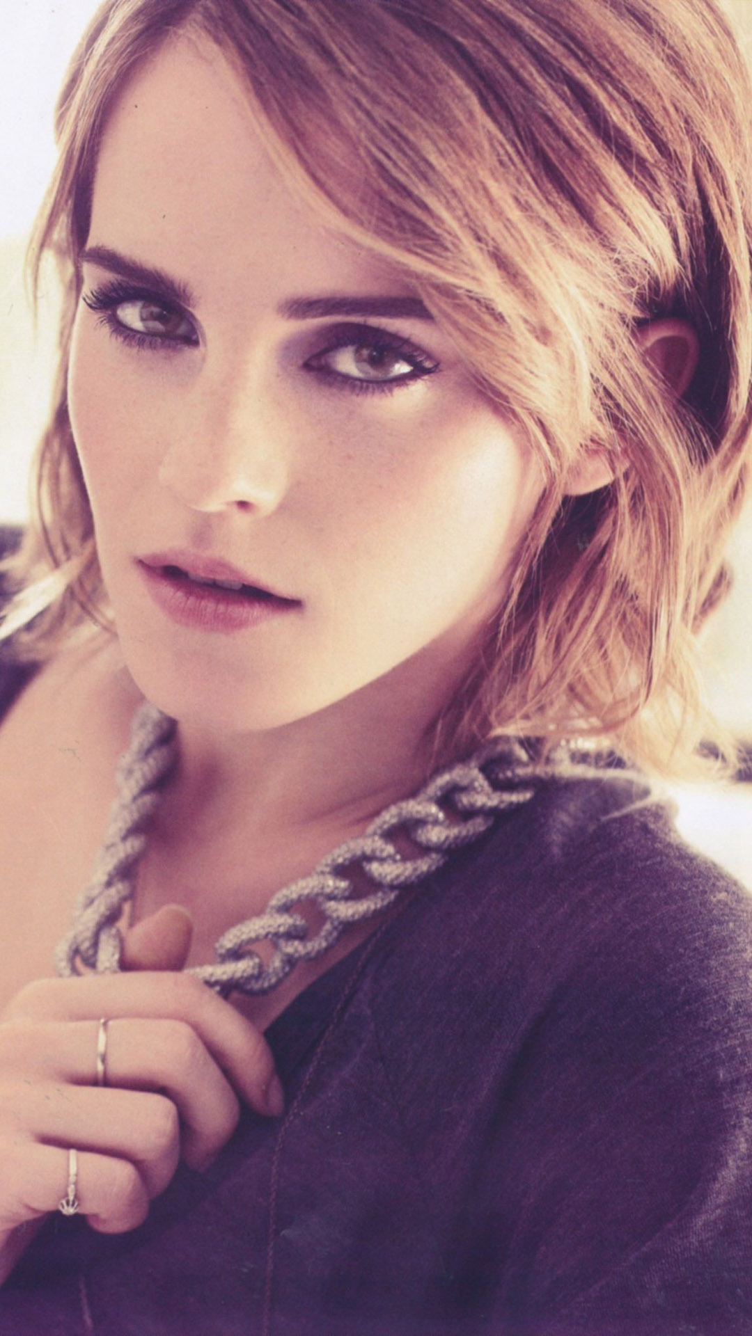 Emma Watson Mobile Wallpaper