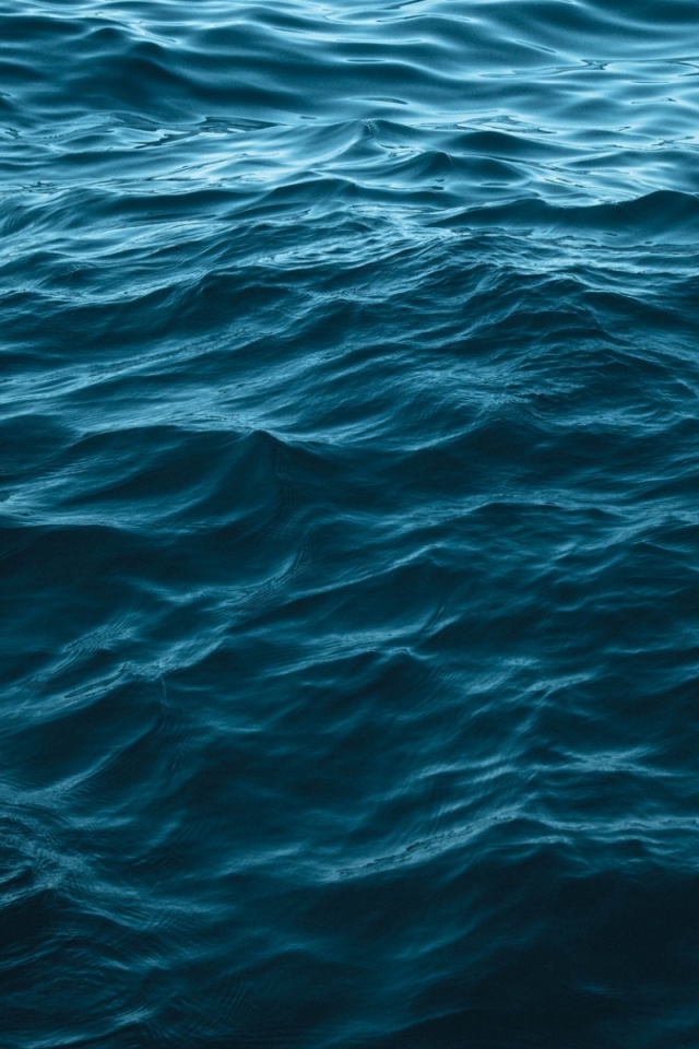 Pretty Deep Blue Ocean Waves iPhone Wallpaper