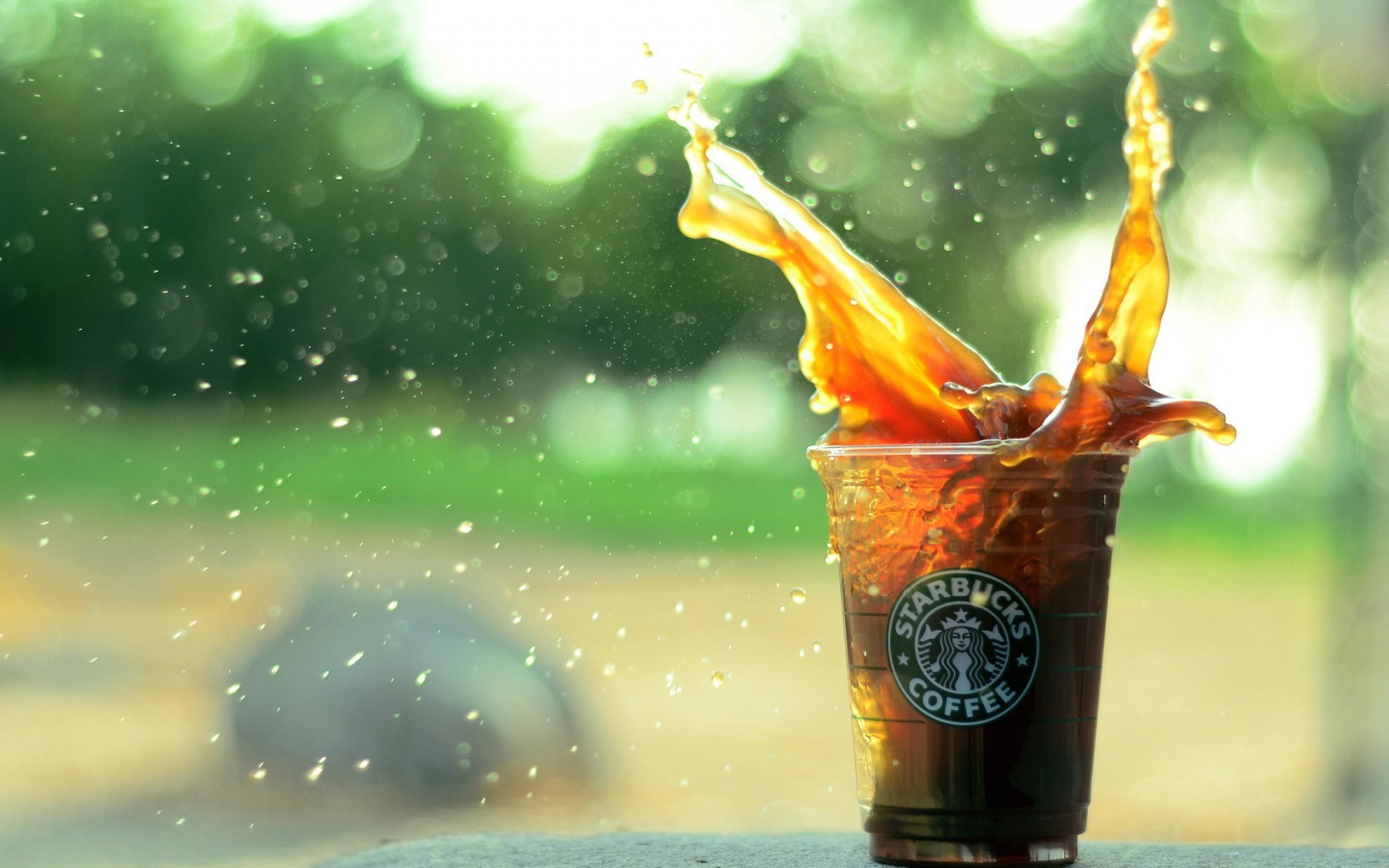 Starbucks Coffee Splash Drops Bokeh Desktop Wallpaper