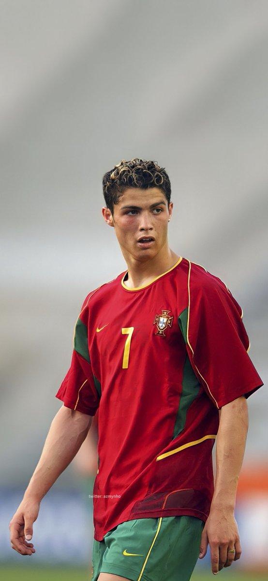 On Young Cristiano Ronaldo Wallpaper 4k