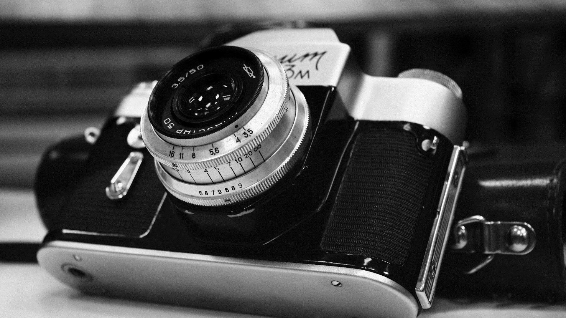 Camera Black And White Photography Wallpaper