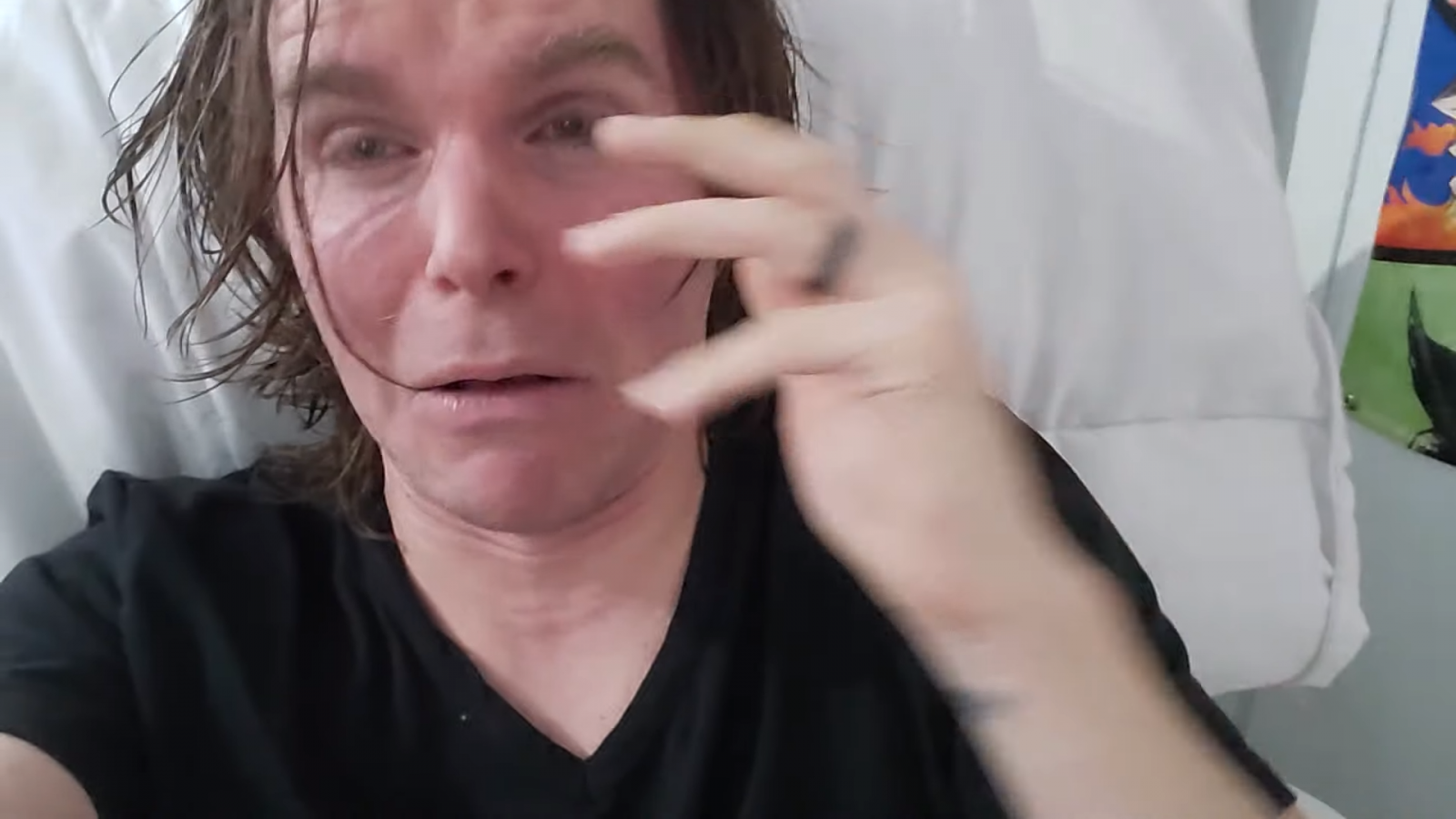 Who is Onision YouTuber Banned from Patreon After Doxxing 1600x900