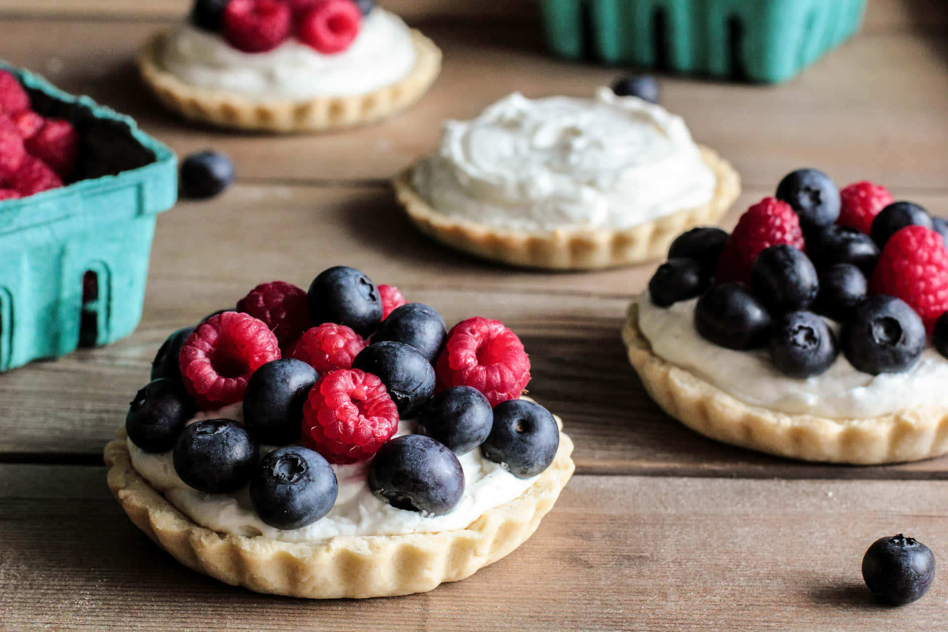 Fully Loade Fruit Tart Wallpaper
