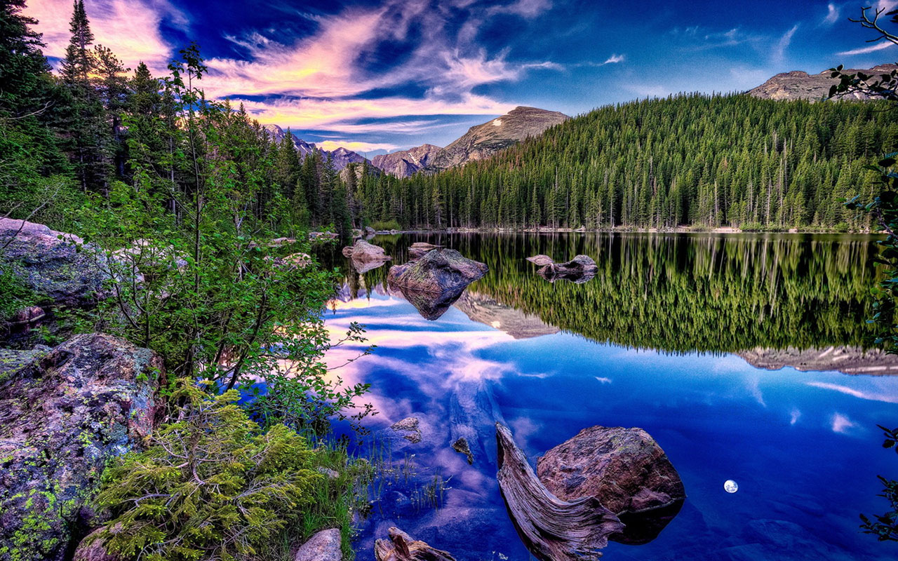 Natural Beauty The Reflection In Lake Landscape Wallpaper