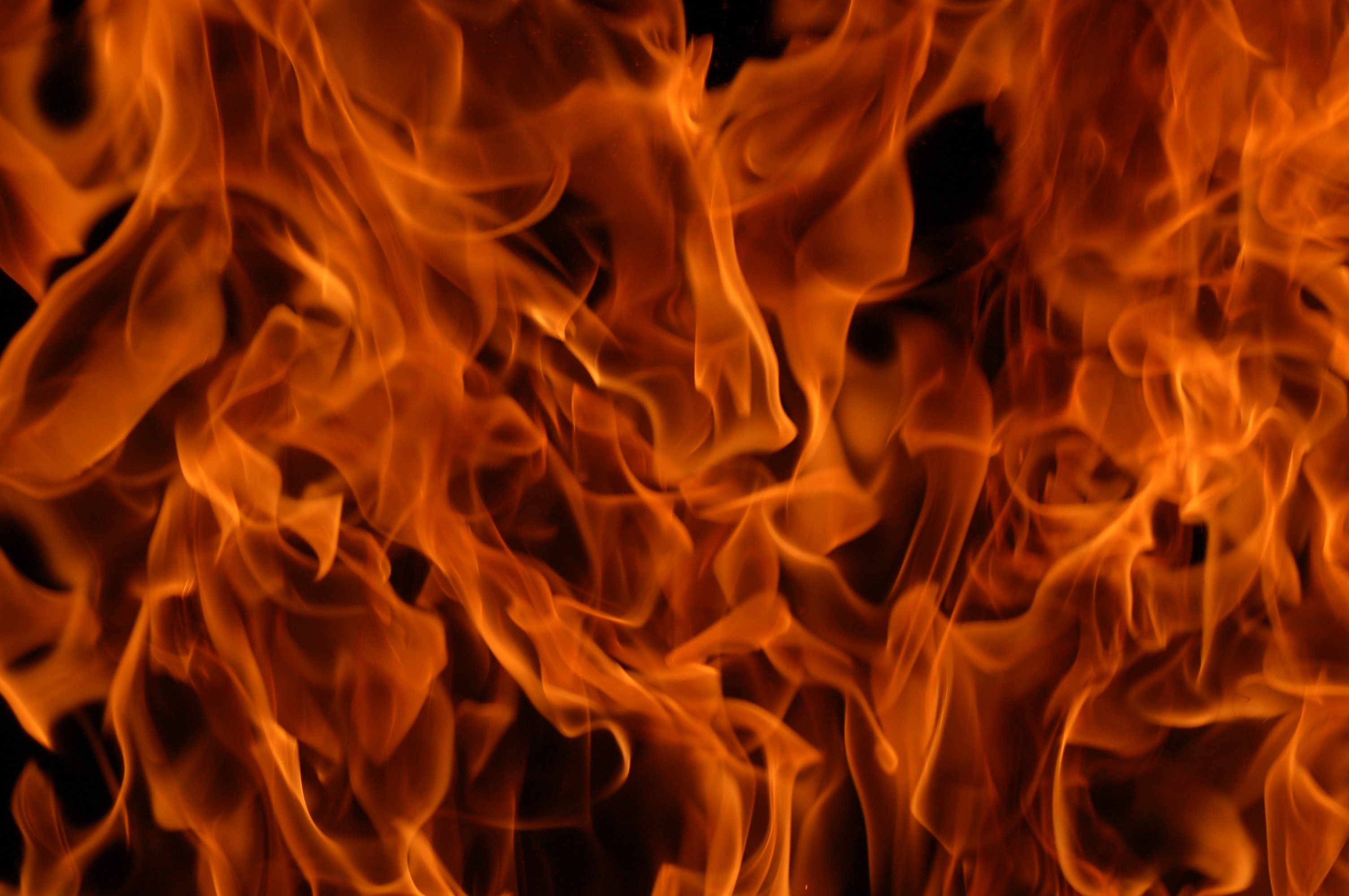 Red Flame Wallpaper