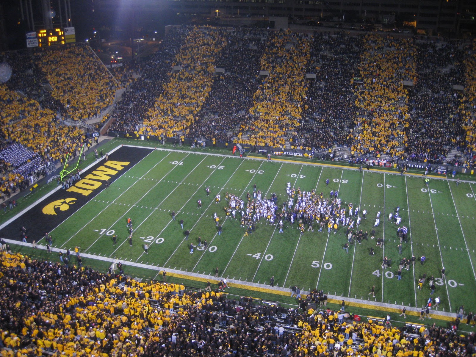 iowa hawkeye backgrounds rose wallpaper research went in to my