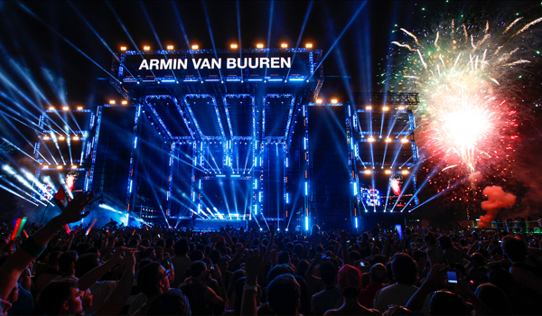 Umf Main Stage Armin A State Of Trance Invasion By Nyanevo227 On