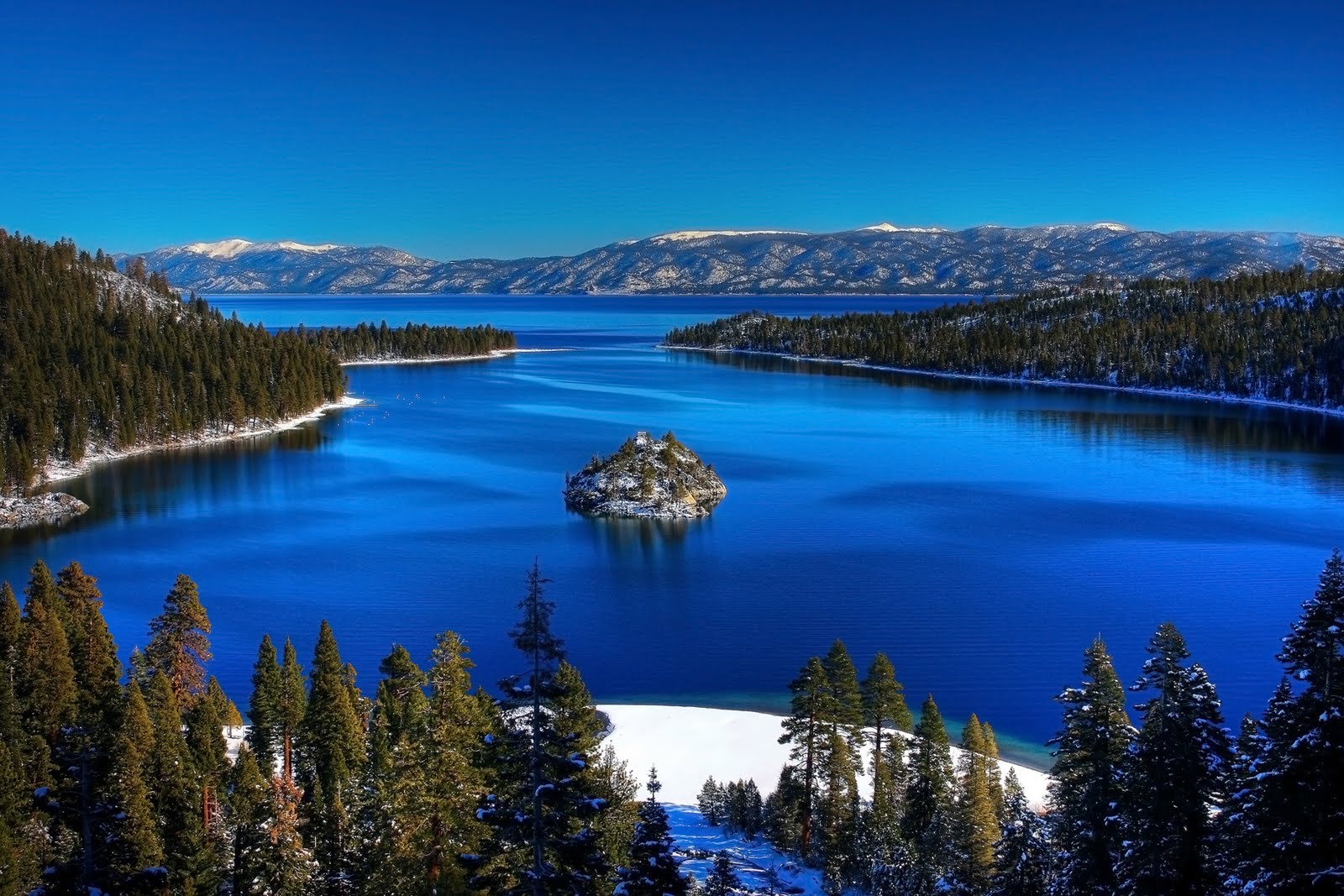 Tahoe Lake HD Wallpaper Desktop