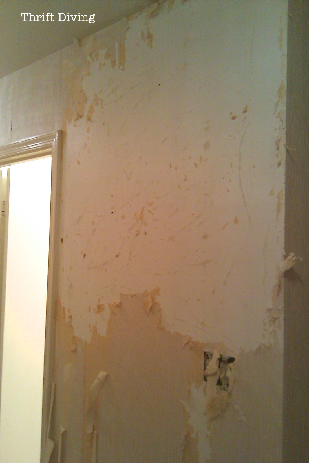 Free download Removing wallpaper from an old house Thrift