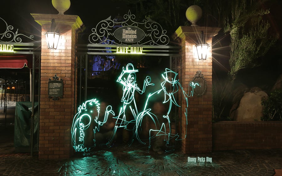  Disney Parks Blog Light Painting Wallpaper Disney Parks Blog