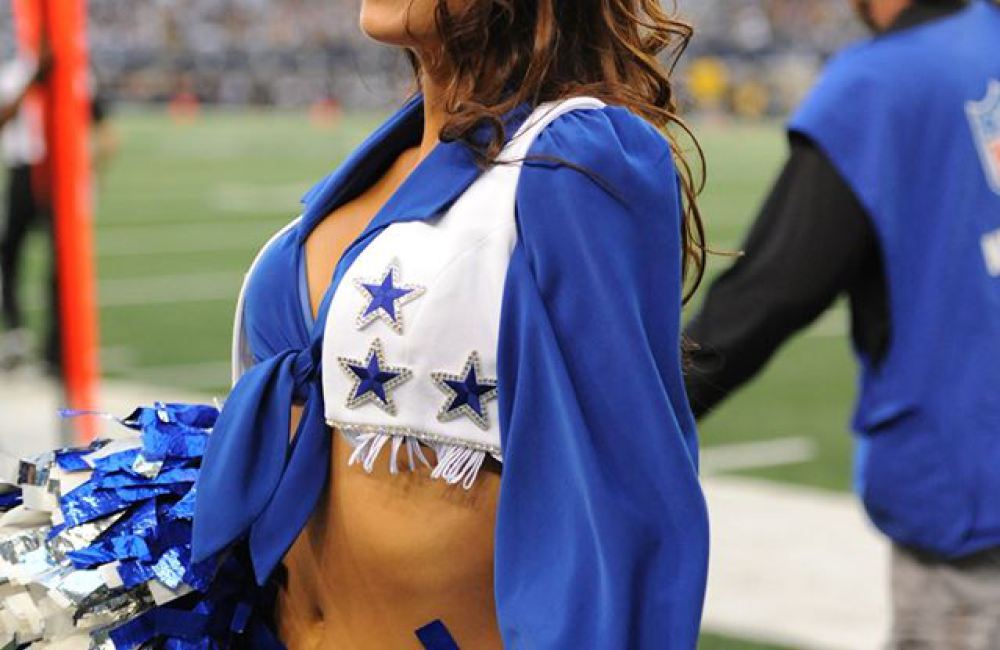 Dallas Cowboys Cheerleaders Pictures And History Your Daily