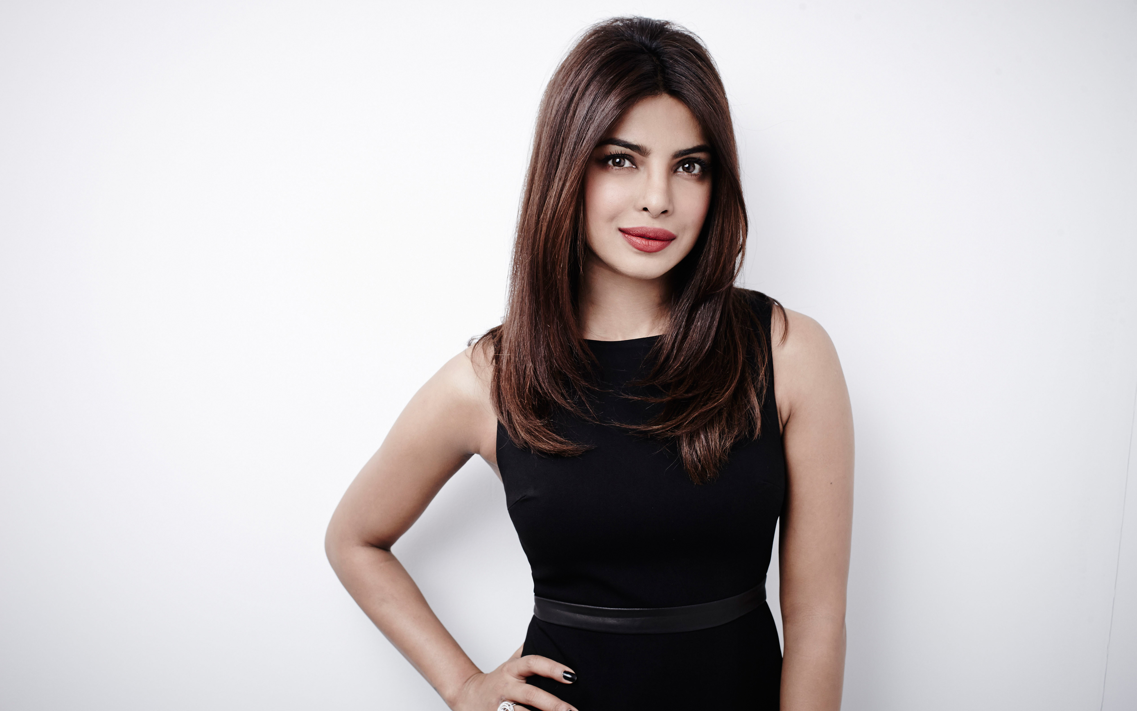 Priyanka Chopra 5k Wallpaper