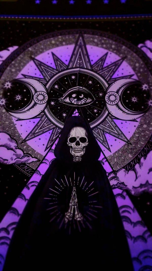 Embrace The Mysterious Beauty Of Goth Aesthetic Wallpaper