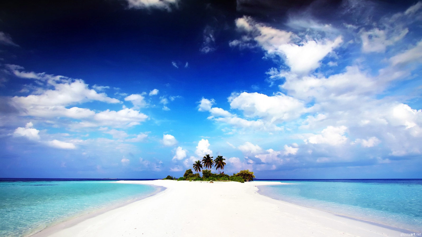 Beach Wallpaper Examples To Put On Your Desktop Background