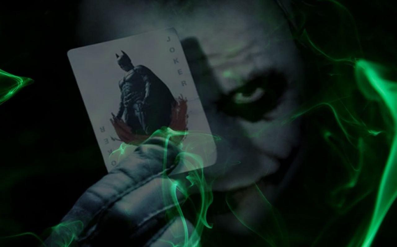 Joker Plays Batman Poker iPad Wallpaper