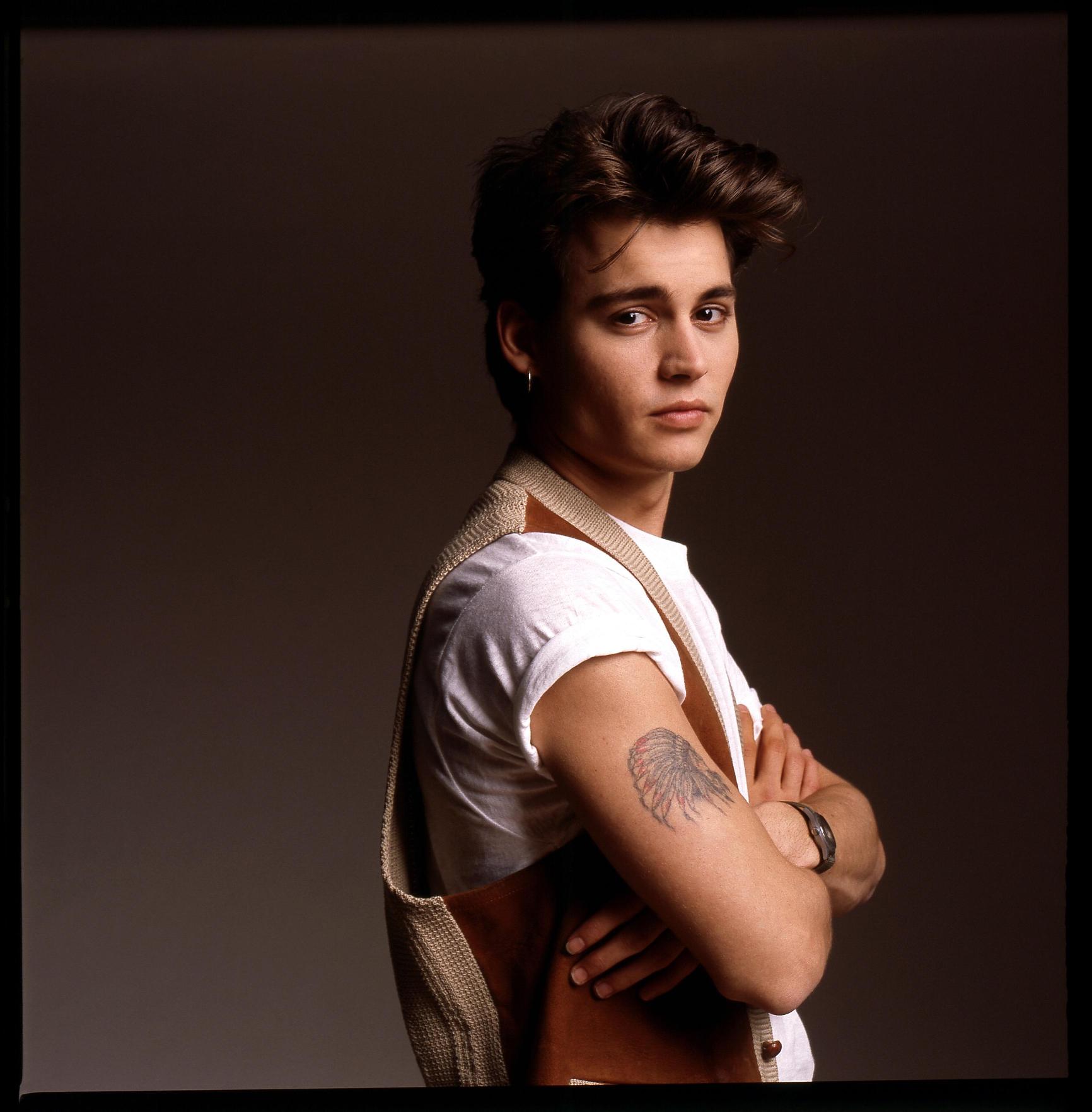 60 Young Johnny Depp Wallpapers WallpaperSafari