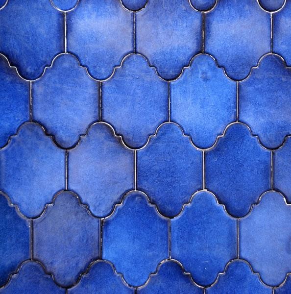 Blue Scallop Shaped Tile Wallpaper