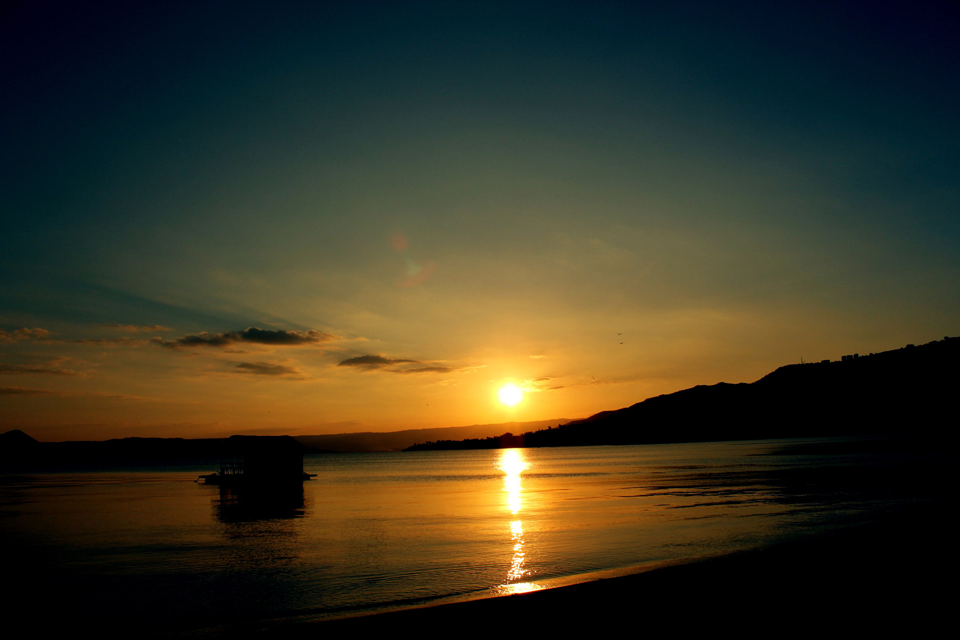 Stunning Sunset Background by MALIZ ONG