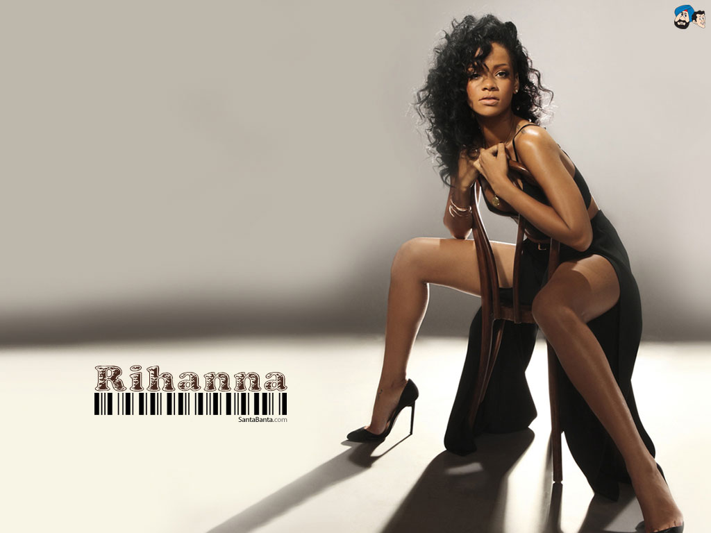 Rihanna Hot HD Wallpaper