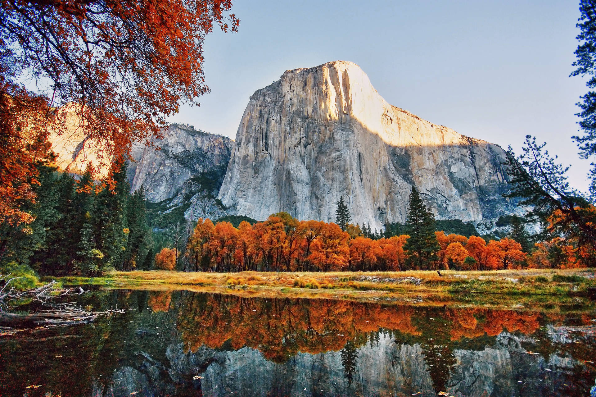 Yosemite National Park Granite Cliff Zd02wl7473343lwt Wallpaper