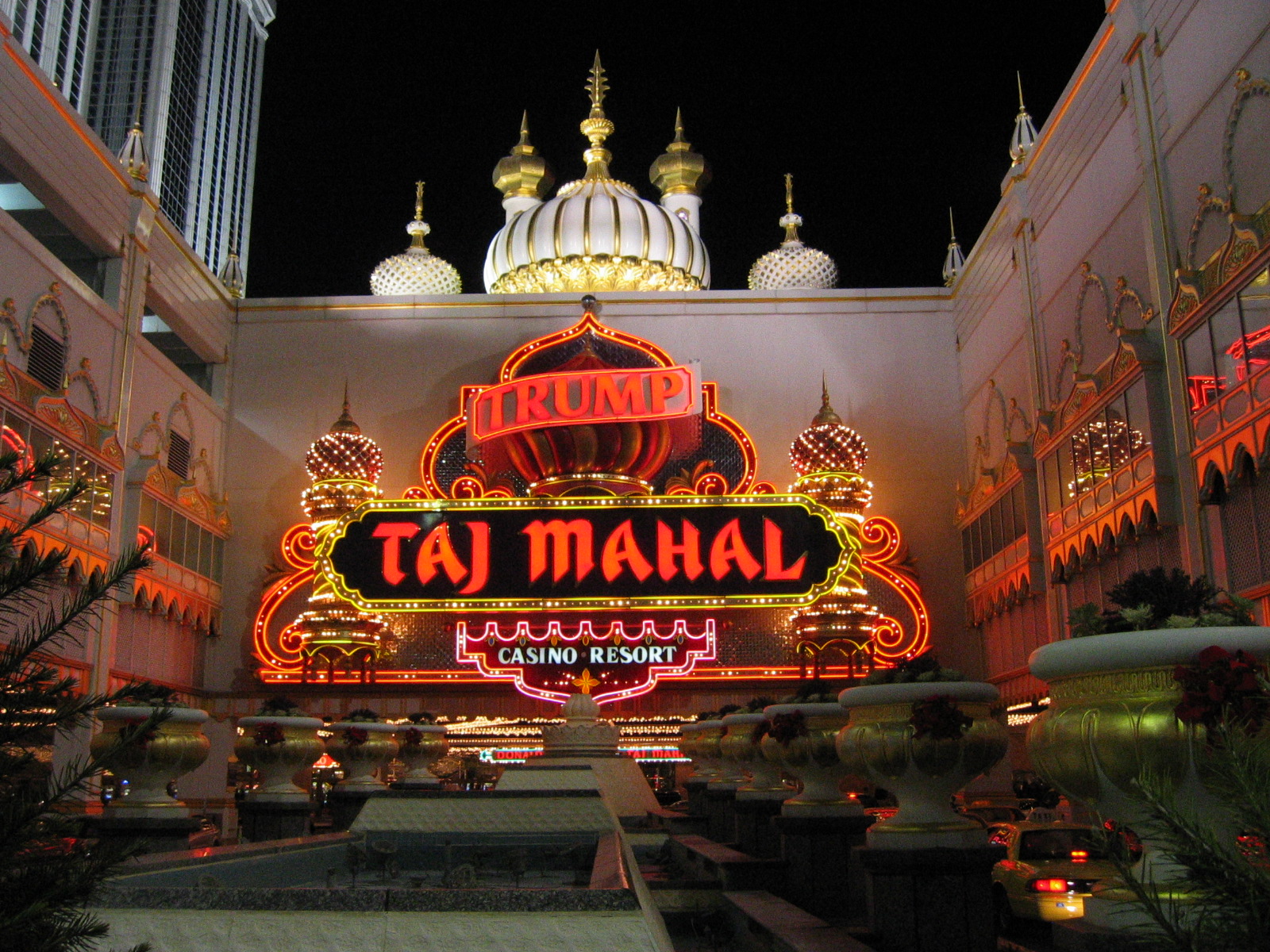 Atlantic City Taj Mahal Hotel Casino Wallpaper HD