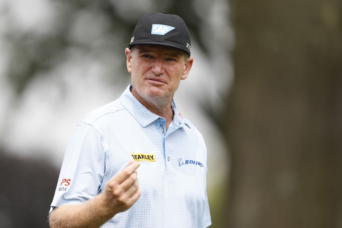 Ernie Els Set Up Wallpaper