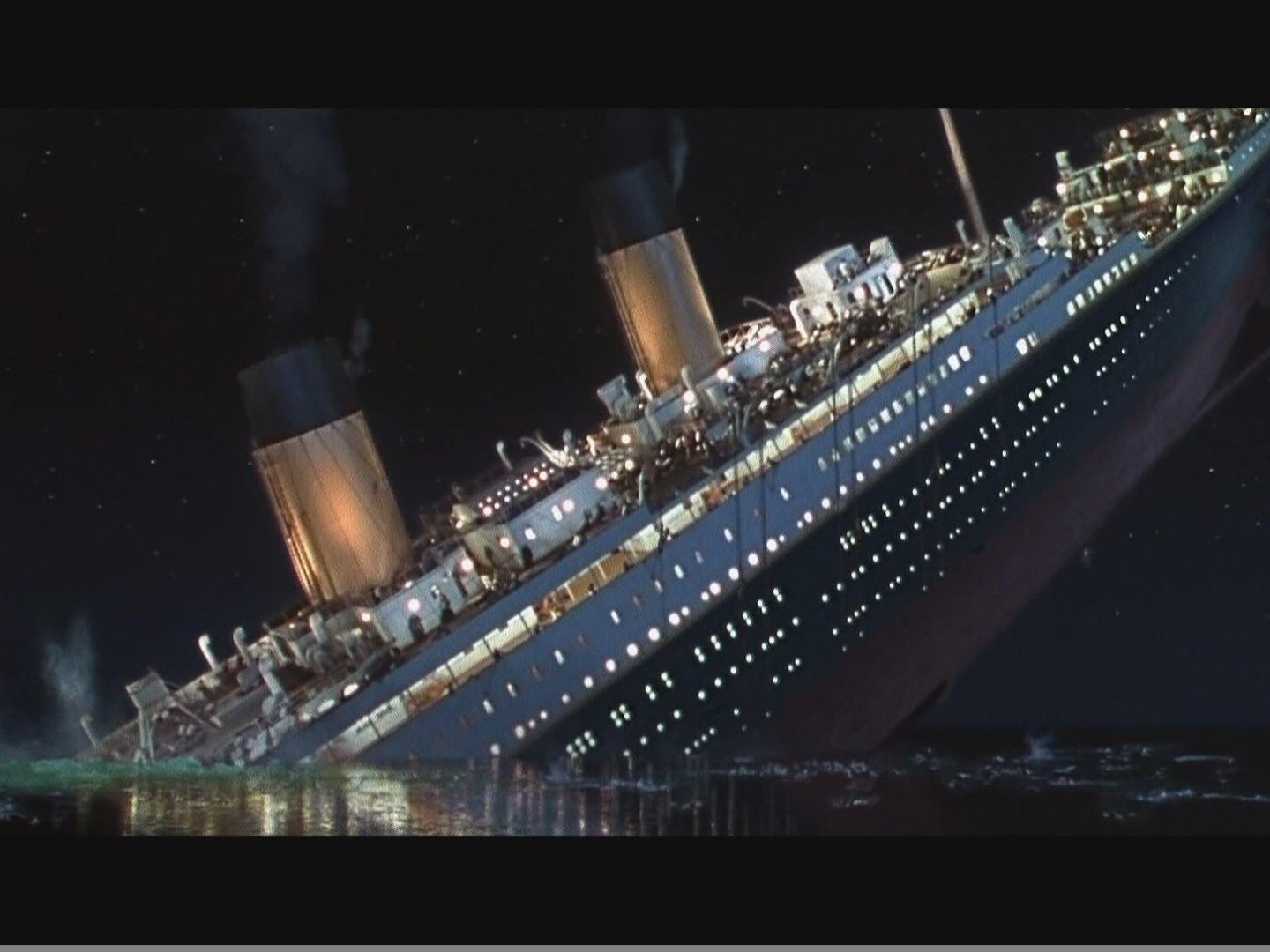 Sinking Of Titanic HD Desktop Wallpaper Widescreen