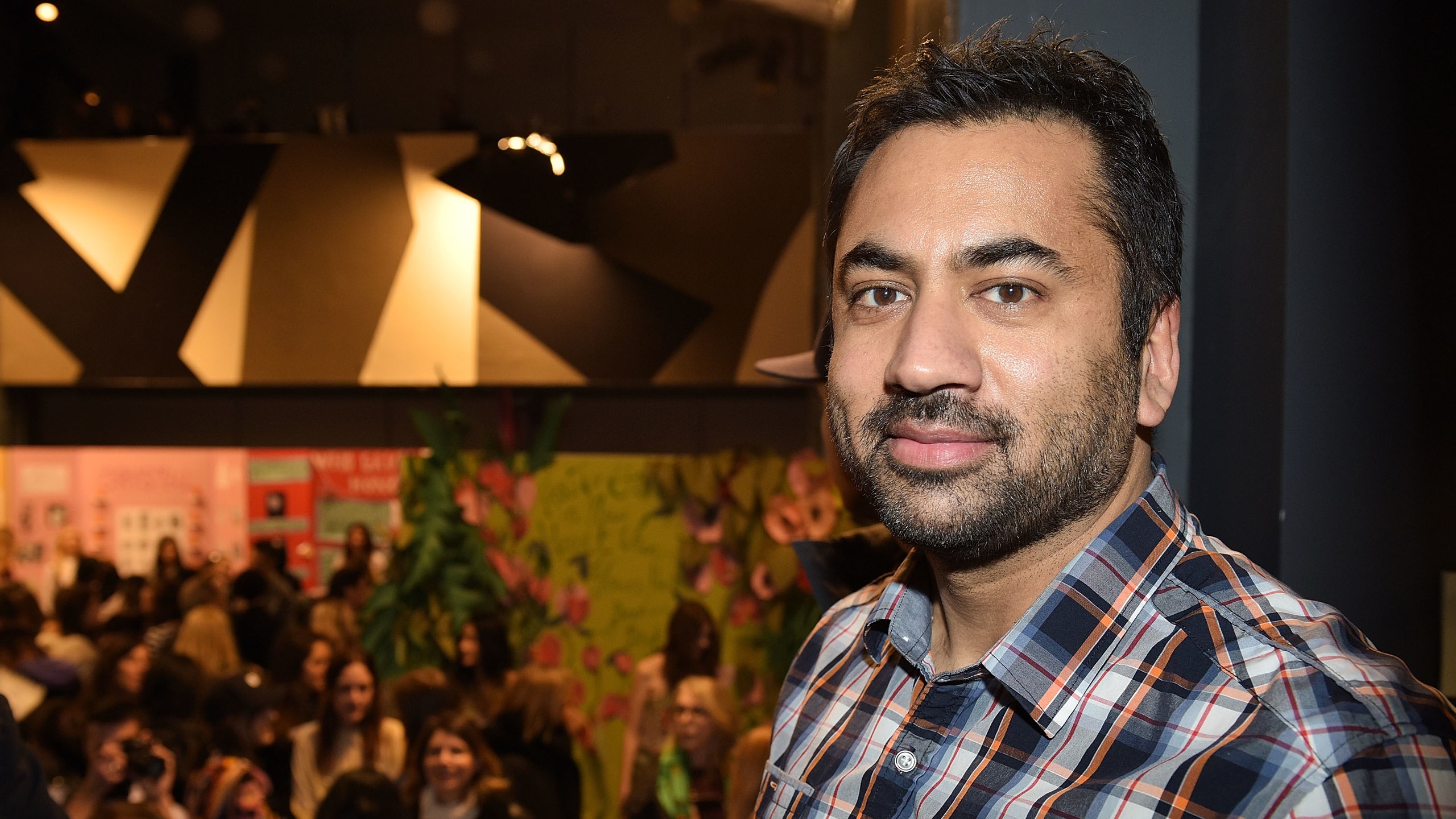 Kal Penn Uses Racist Tweet To Launch Fundraiser For Syrian