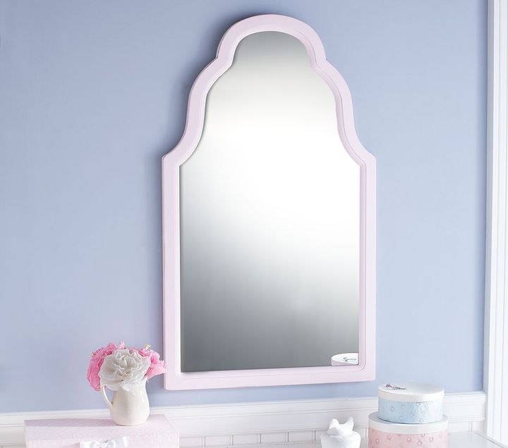 Free download Heres a look at the mirror It has a wood frame and a