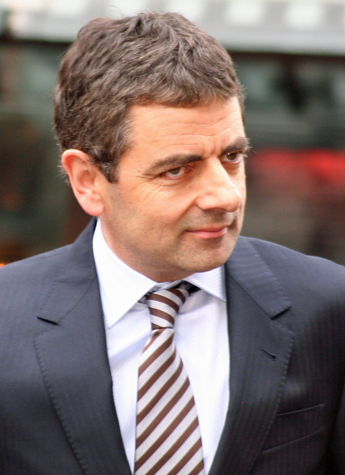 Mr Bean Wife And Children HD Wallpaper Background Image