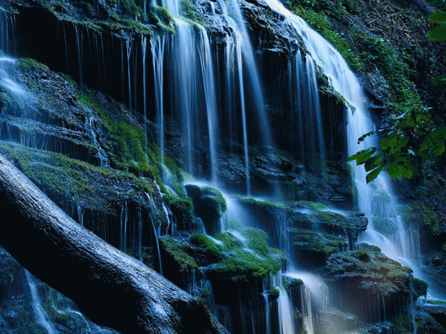 Living Waterfall Screensaver Ware Image