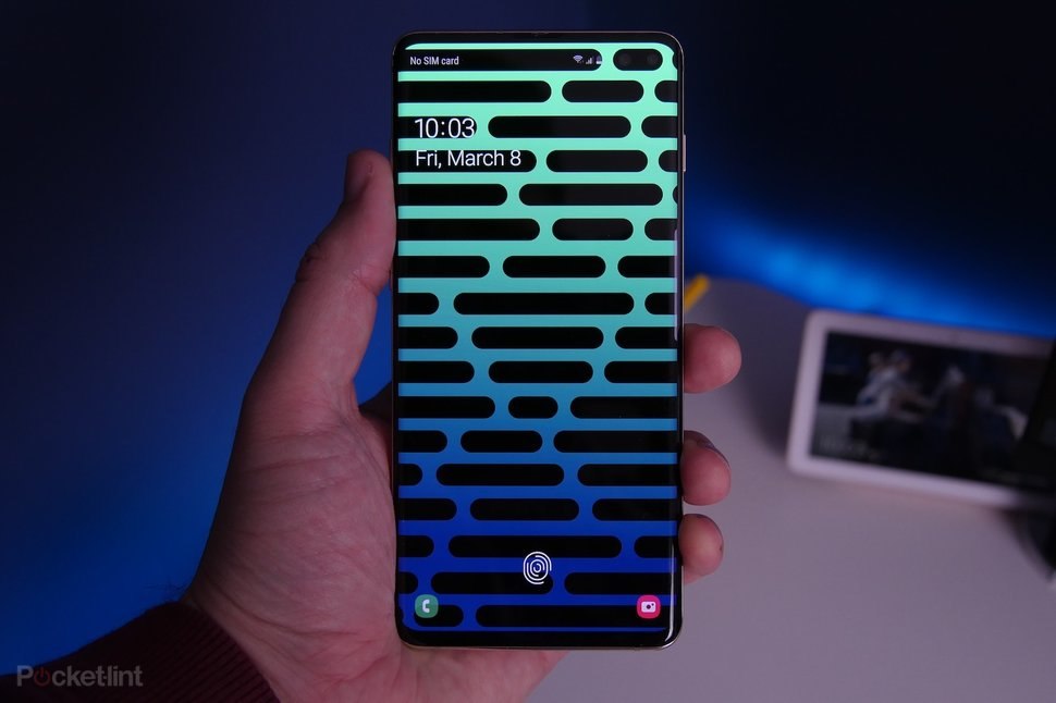 Best Galaxy S10S10 wallpapers and backgrounds Embrace the hole 970x646