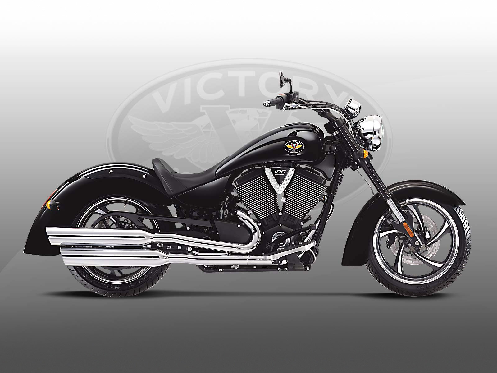 Victory Kingpin Ball Motorcycle Desktop Wallpaper