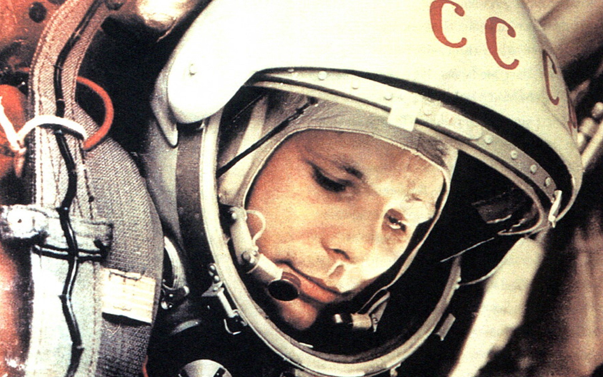 Outer Space Yuri Gagarin Cosmonaut Wallpaper