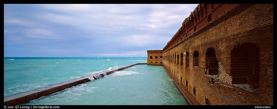 Oceanscape With Brick Wall Dry Tortugas National Park Florida Usa