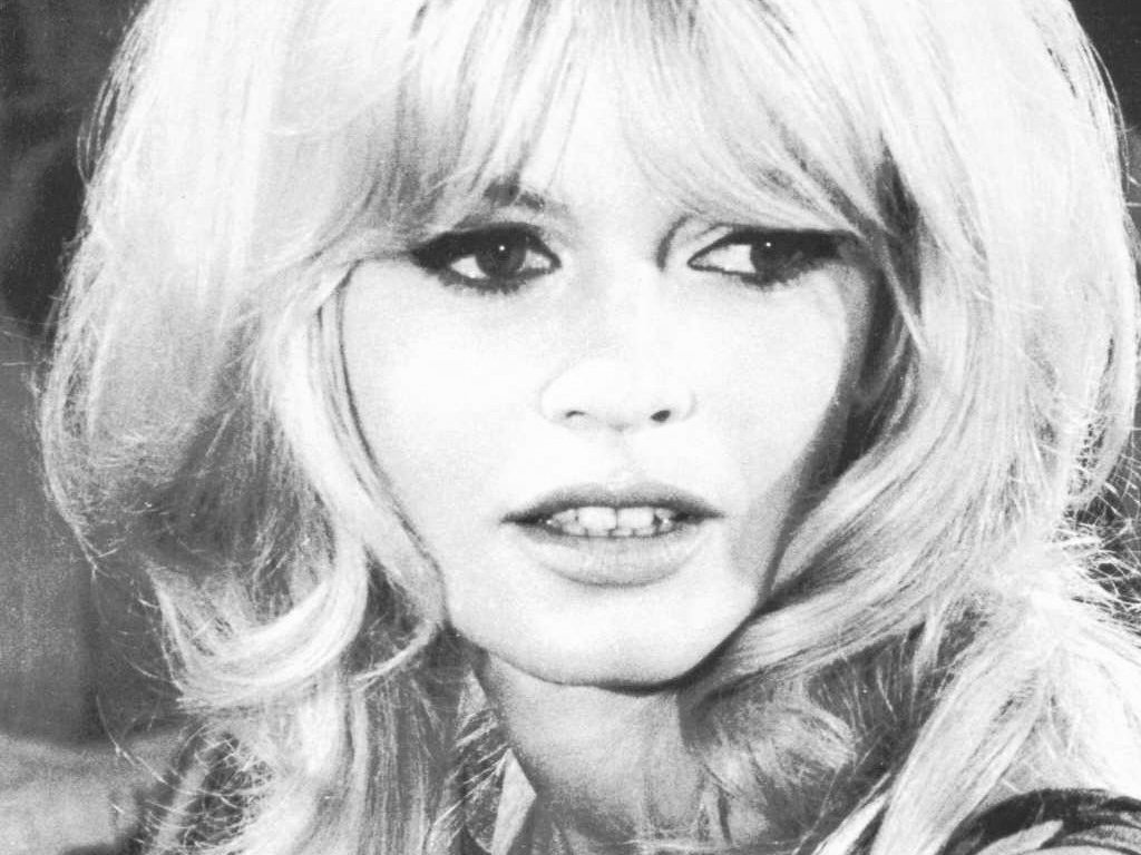 Brigitte Bardot Wallpaper Gallery