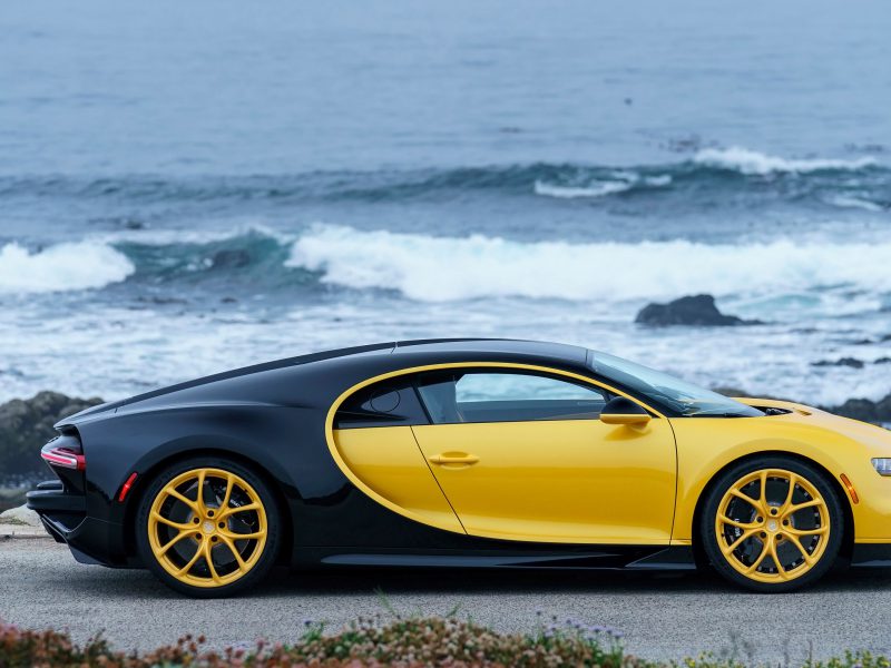Bugatti Chiron Yellow And Black 4k Cool Wallpaper