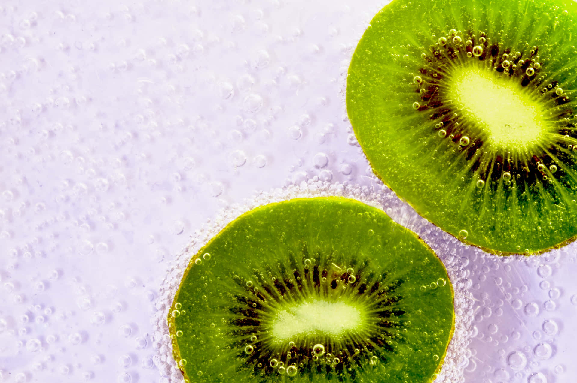 A Fresh New Zealand Kiwi Fruit Wallpaper