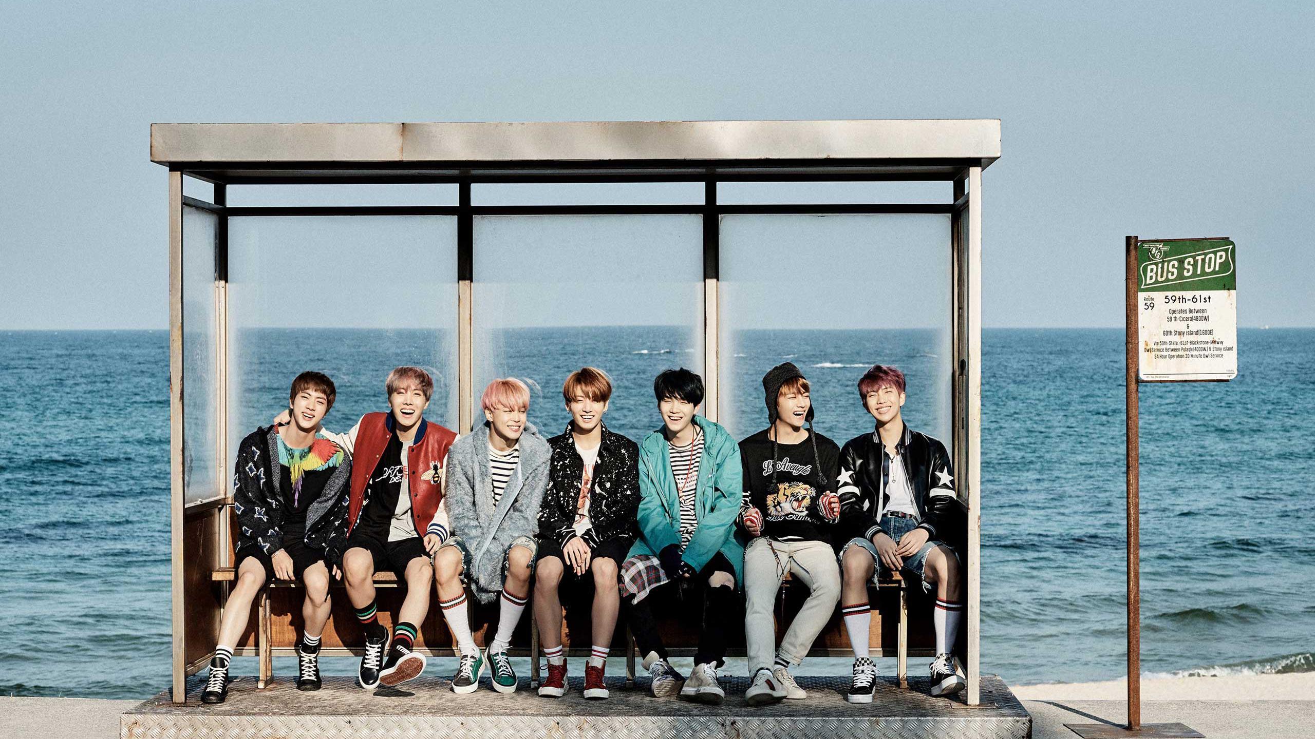 Aesthetic Bts Group Photo Desktop Wallpaper