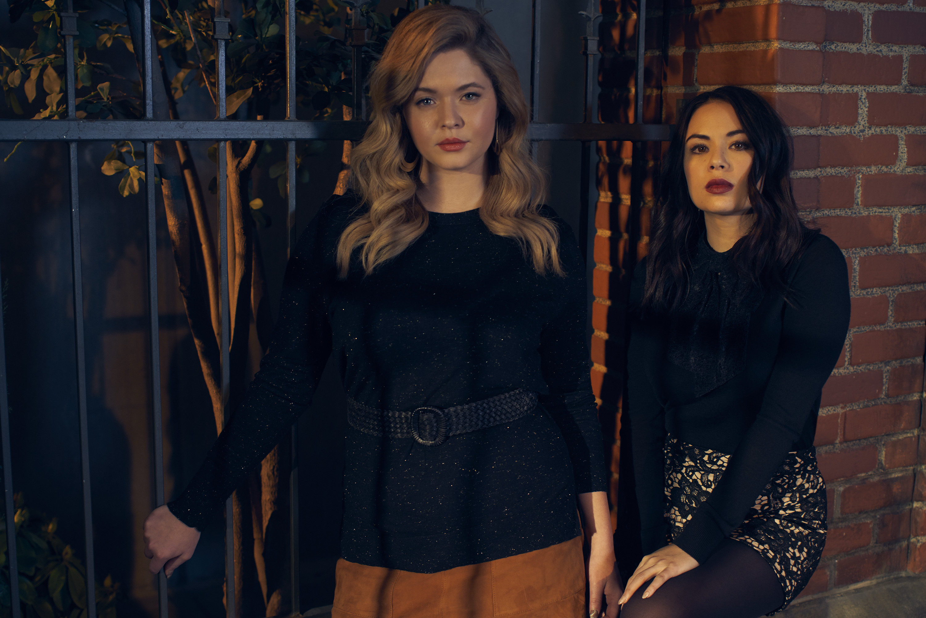 Pretty Little Liars The Perfectionists HD Wallpaper Background