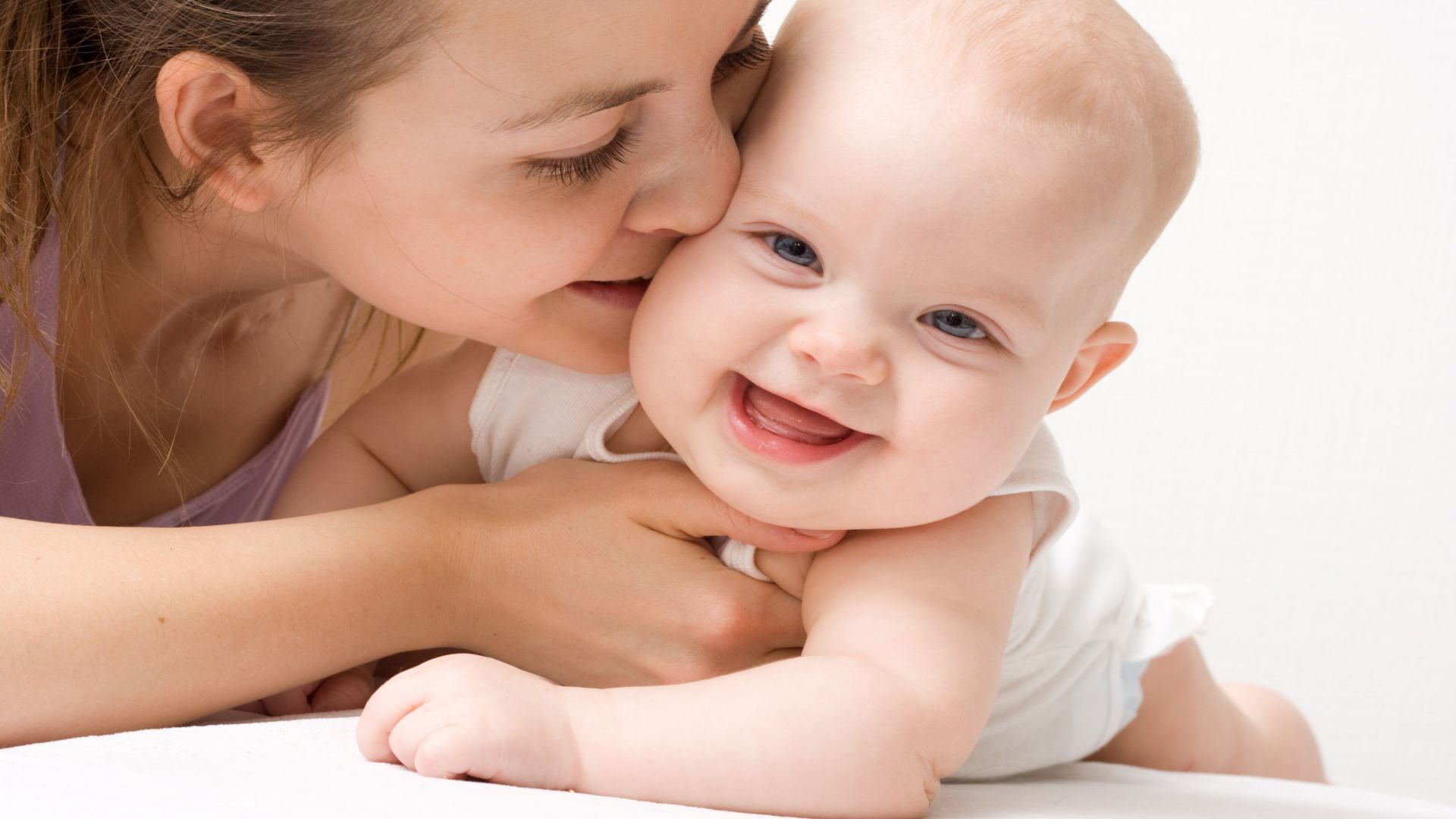 Baby Wallpaper Full HD