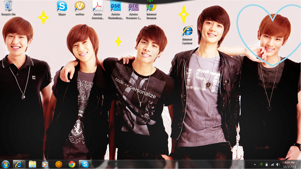 My Shinee Desktop By Yeaboikat