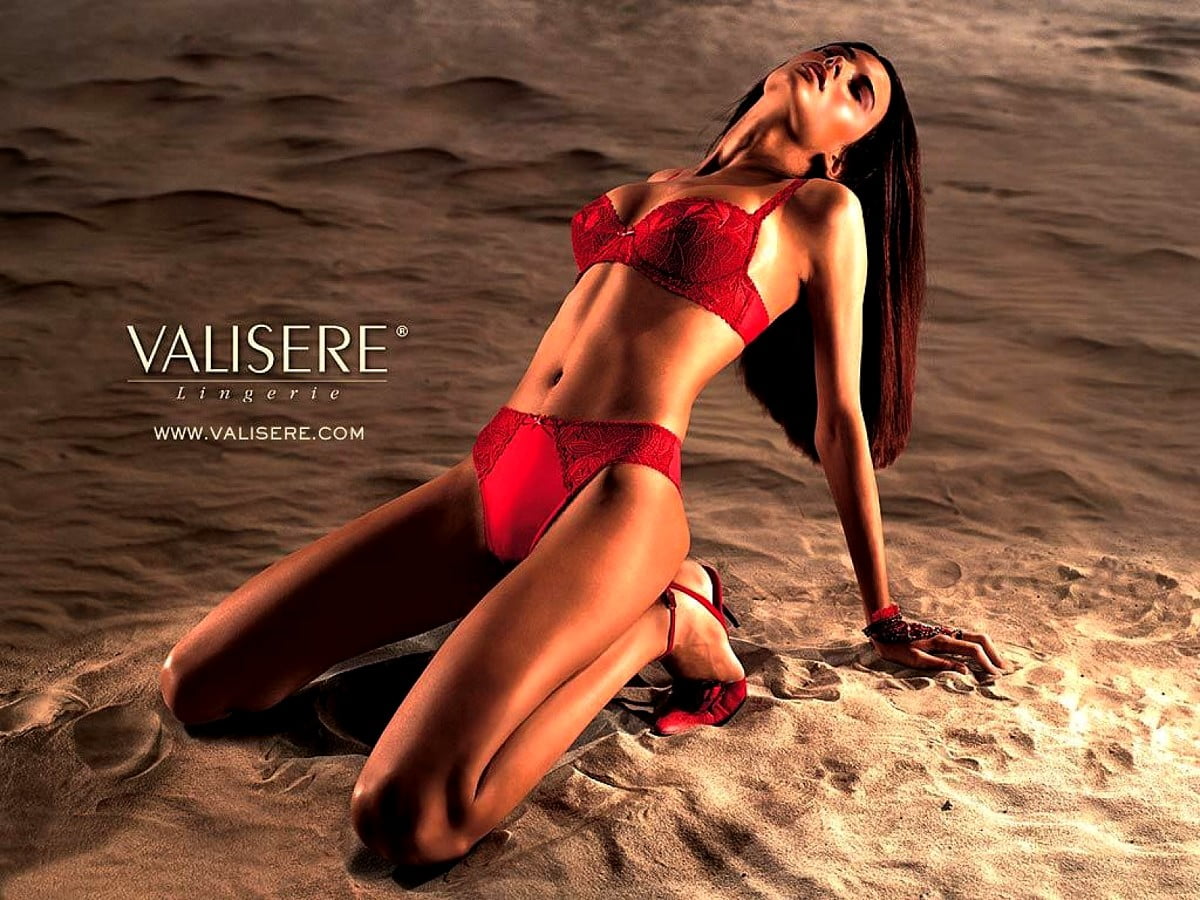 Bikini HD Wallpaper