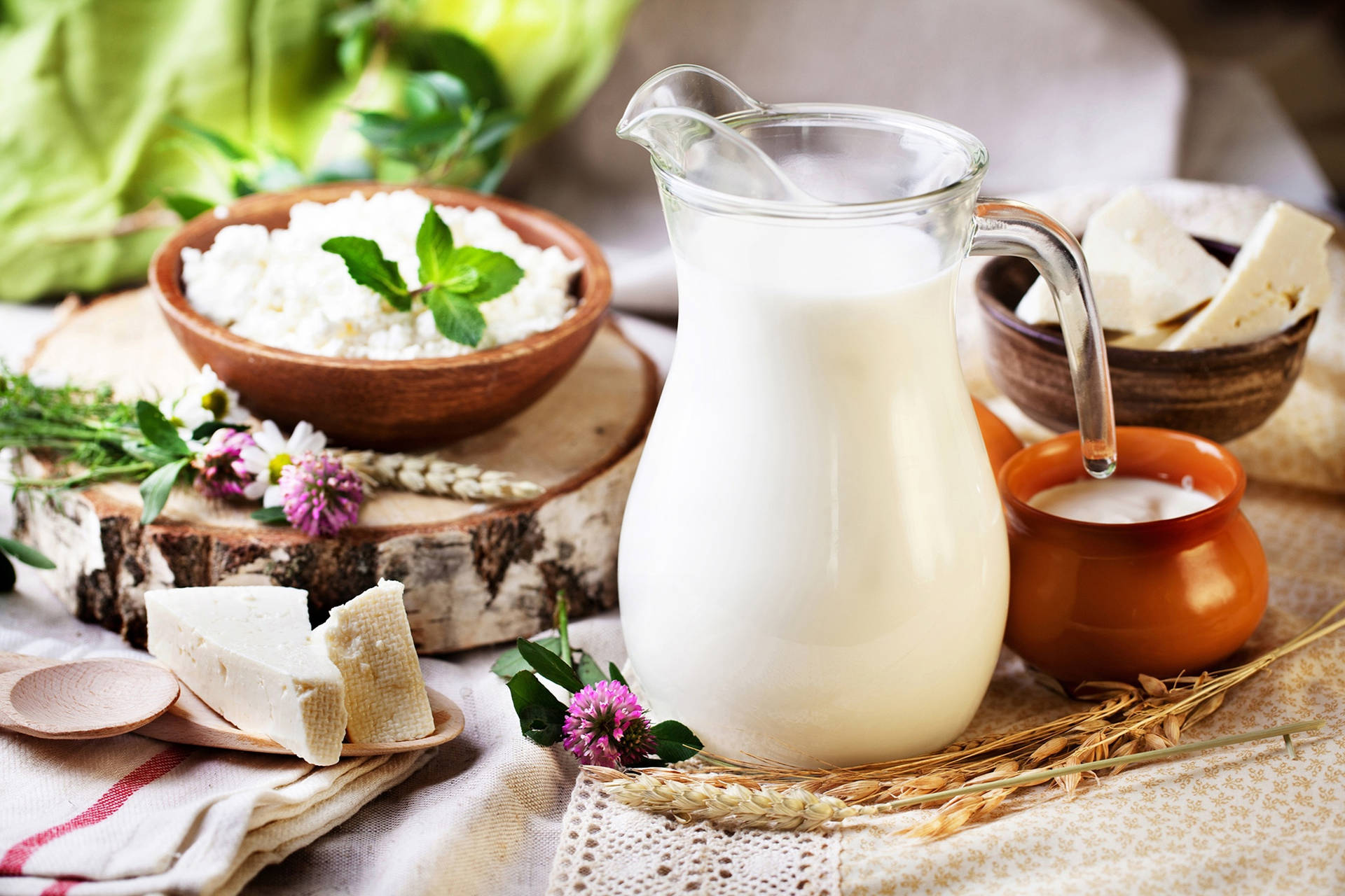 Gorgeous Milk Table Setting Still Shot Y4w5qdmu16mey6mx Wallpaper
