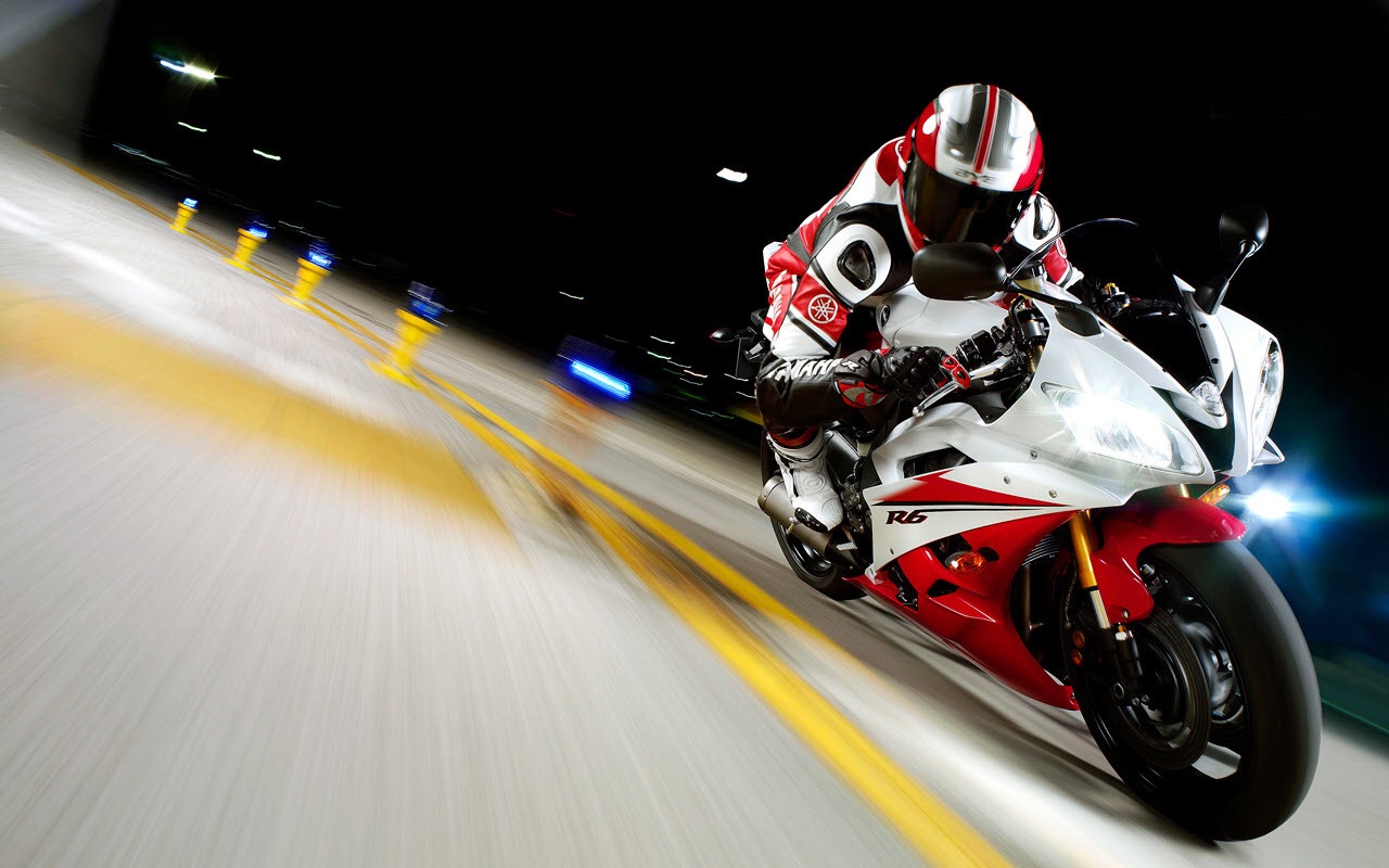 Motorcycle Race Yamaha Yzf R6 Racing Background For Powerpoint