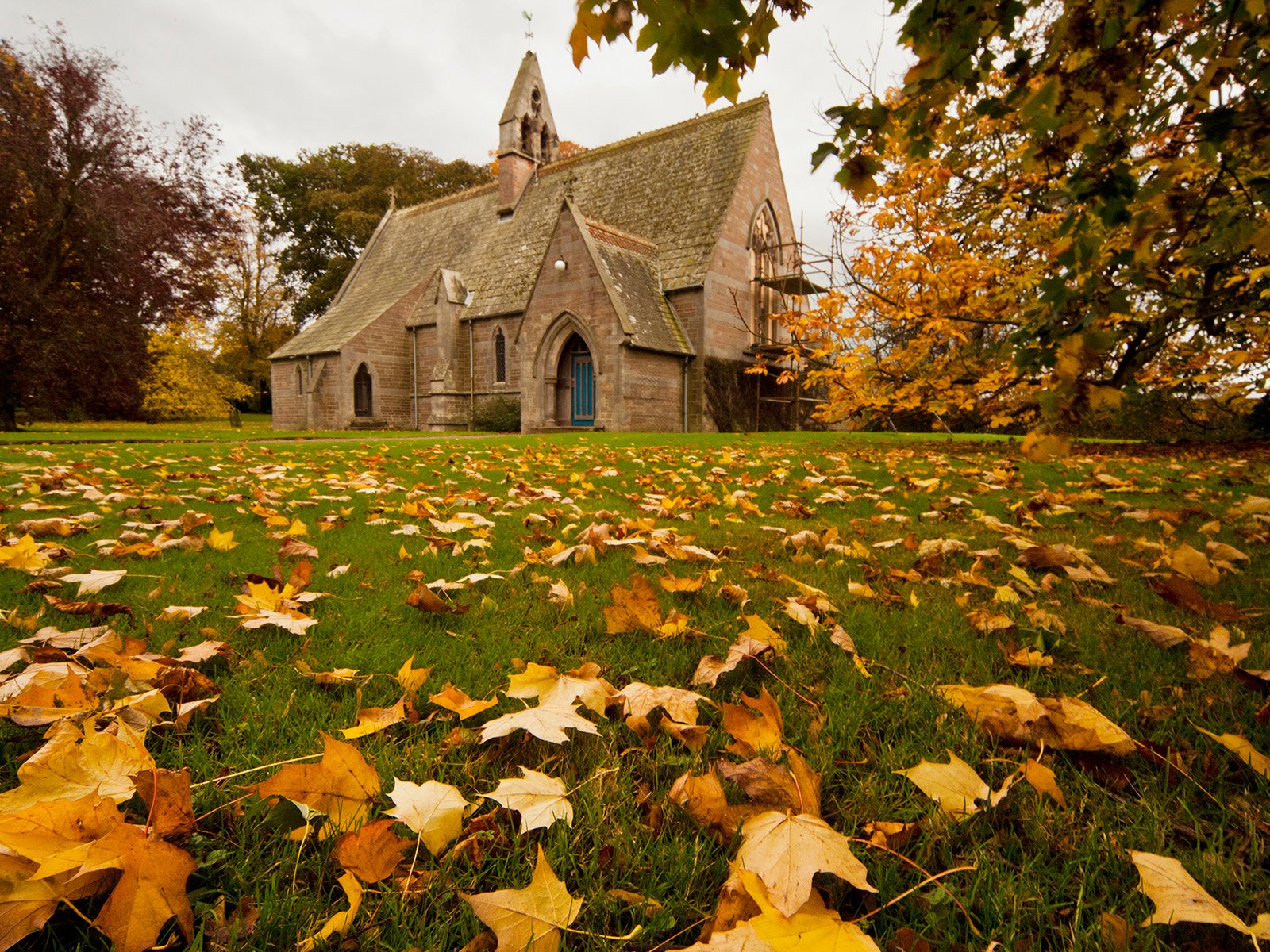 Church in Autumn Northumberland England   hqworldnet   high quality