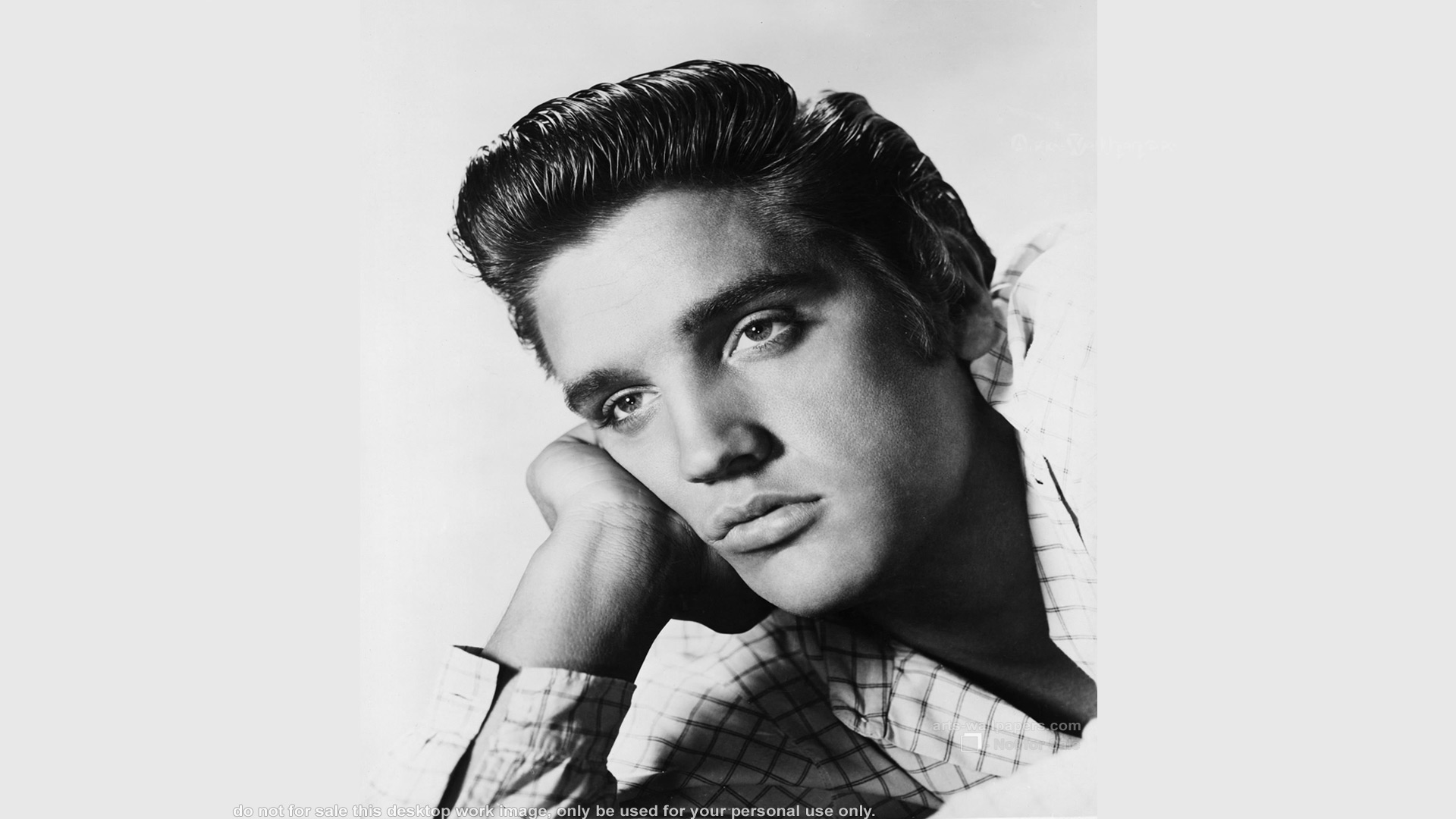 Available Resolutions For This Elvis Presley Wallpaper