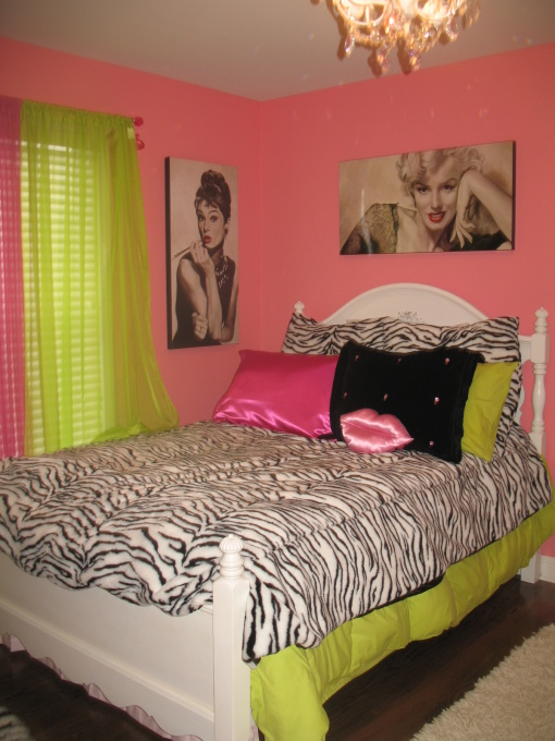 49+ Marilyn Monroe Wallpaper for Bedroom on WallpaperSafari